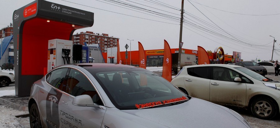 В Иркутске на одну электрозаправочную станцию стало больше